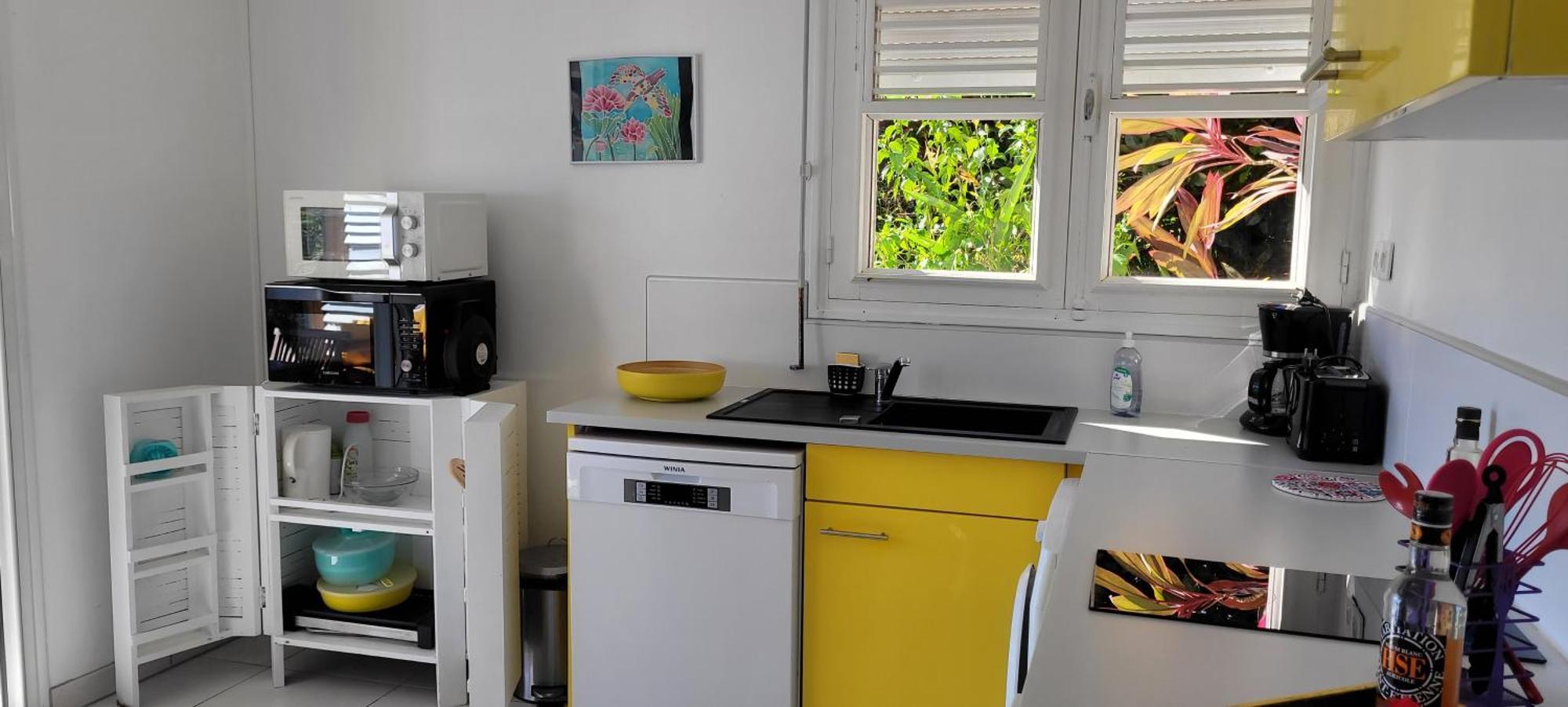 Bel appartement privé, magnifique vue sur la mer des Caraibes et jardin clos, WiFi, à 2mn de la plage Sainte-Luce Exterior foto