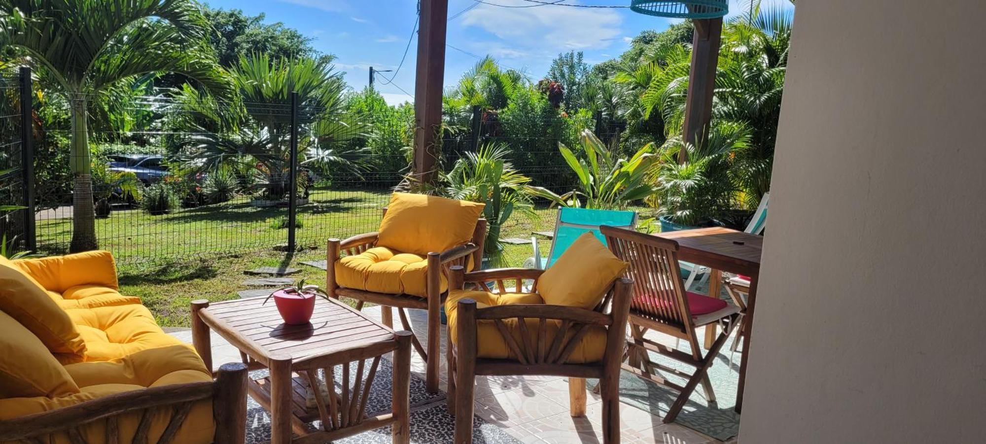 Bel appartement privé, magnifique vue sur la mer des Caraibes et jardin clos, WiFi, à 2mn de la plage Sainte-Luce Exterior foto